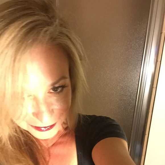 Meet your Posher, Shannon - Picture 1 of 1